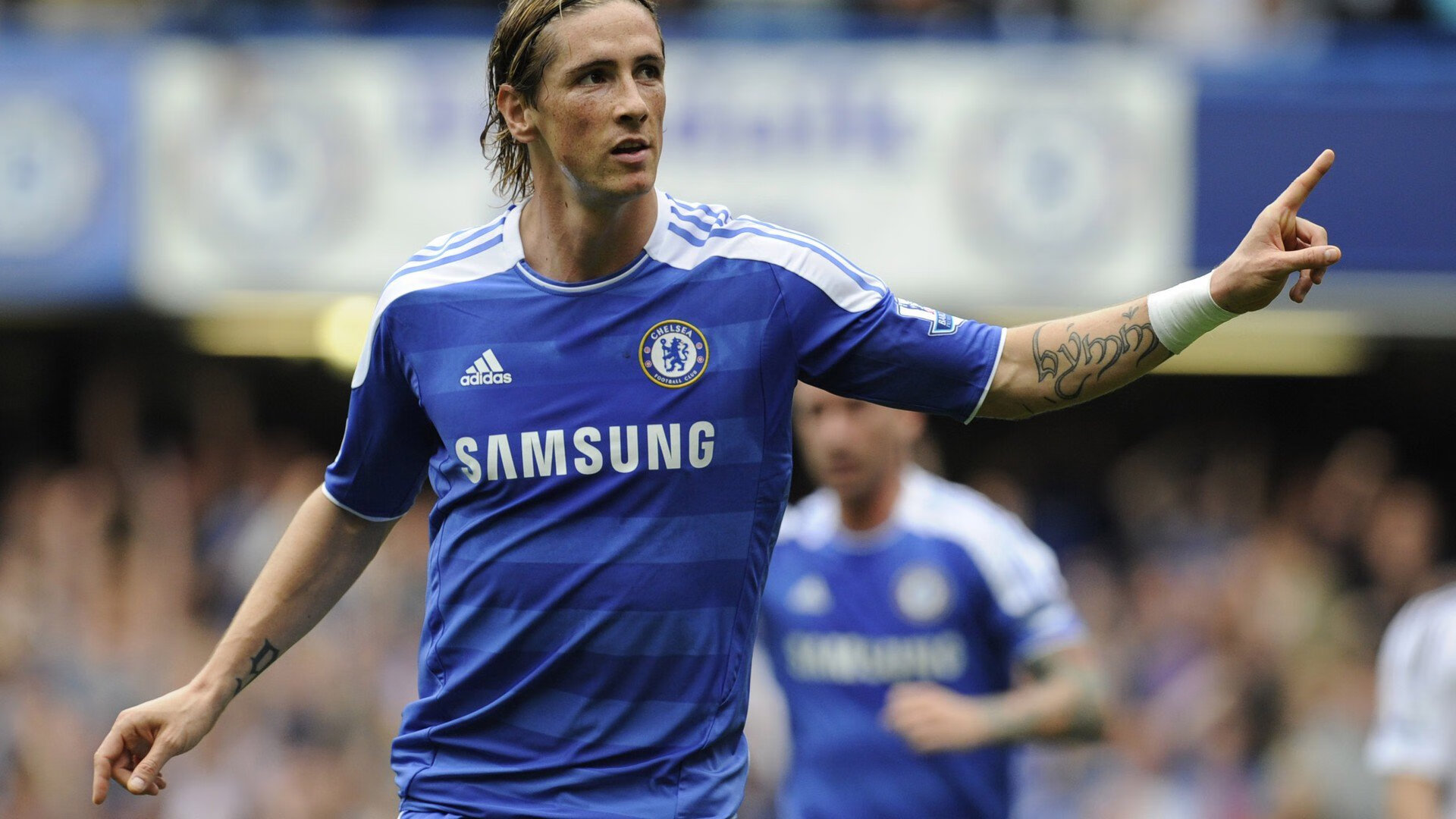 开云体育APP下载-维尼修斯爆发撕裂防线，那不勒斯轻取西班牙背后的足球革命